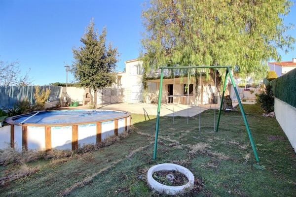 VILLA PLAIN PIED 4 FACES AVEC 3 CHAMBRES ET GARAGE