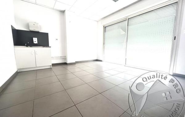 Vente Local commercial Bureau Mende   