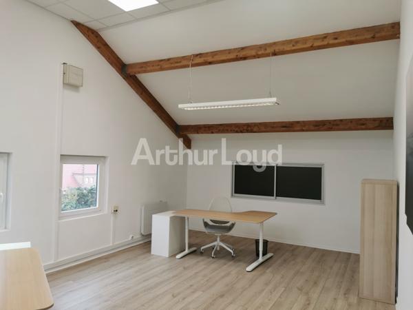 Bureaux à vendre à Marly lumineux avec parkings et rénovation récente