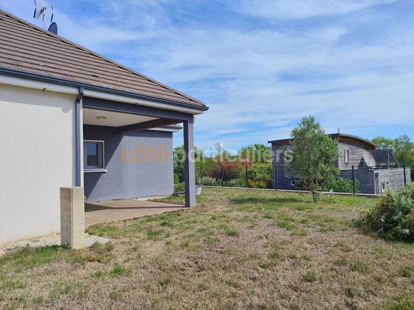 Vente
                Maison5 Pièces -
                    BAVERANS (39100)
