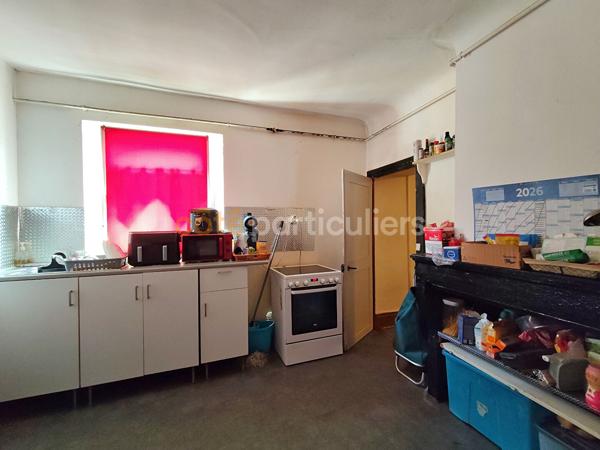 Vente
                Appartement86 m² - 4 Pièces -
                    DOLE (39100)