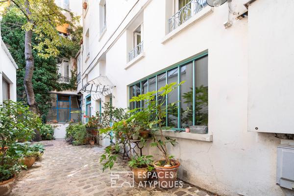 Triplex esprit maison au calme d’une impasse verdoyante
