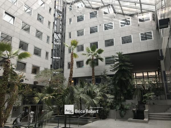 Bureaux à louer Lyon bureaux lumineux dans un immeuble rénové secteur Part-Dieu