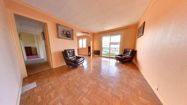 Maison Roissy En Brie 5 pièce(s) 98 m2