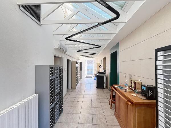 Vente Bureau 13 pièces 703 m2 à Soissons