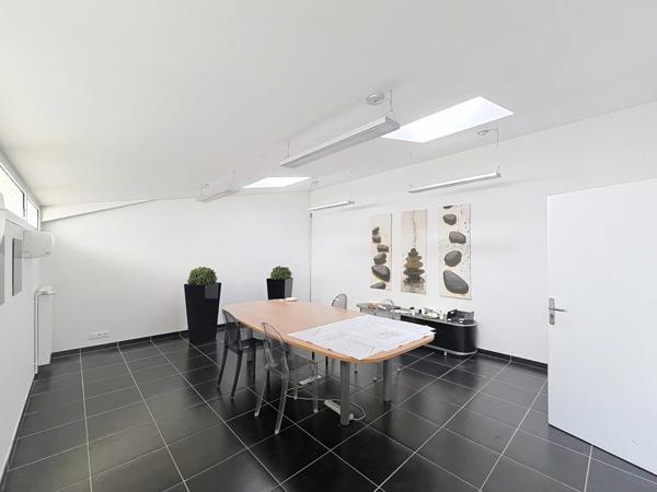 Vente Bureau 13 pièces 703 m2 à Soissons