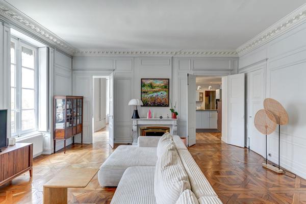 Magnifique appartement familial de 196 m2 - LYON