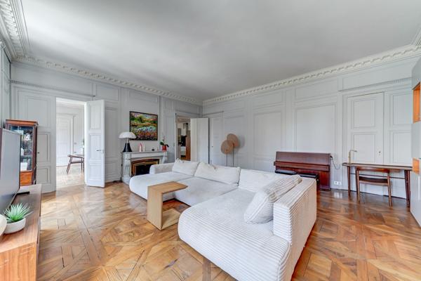 Magnifique appartement familial de 196 m2 - LYON