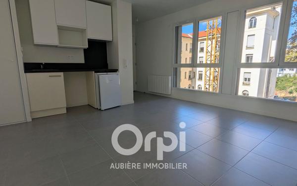 Appartement à louer    1 pièce •  Clermont-Ferrand