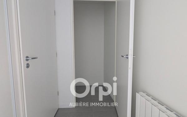 Appartement à louer    1 pièce •  Clermont-Ferrand