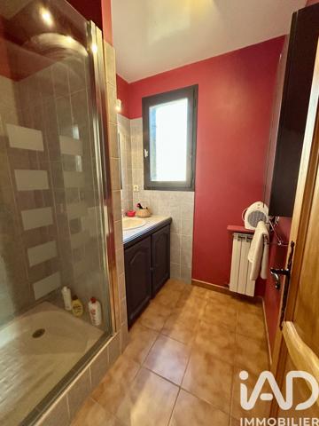 Maison à vendre 5 pièces 111 m² La Londe-les-Maures