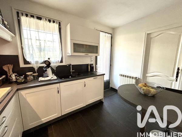 Maison à vendre 5 pièces 111 m² La Londe-les-Maures