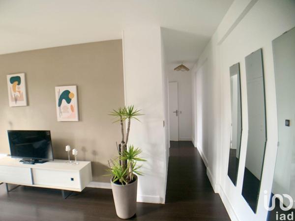 Location appartement 3 pièces 68 m² Colombes