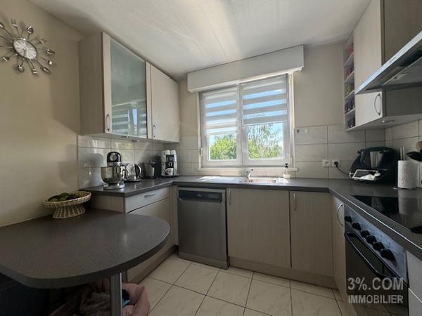 3%COM Très beau F2 avec balcon- garage- parking et cave Brumath (67170)