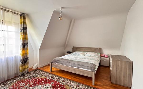 Maison à vendre    6 pièces •  Étampes