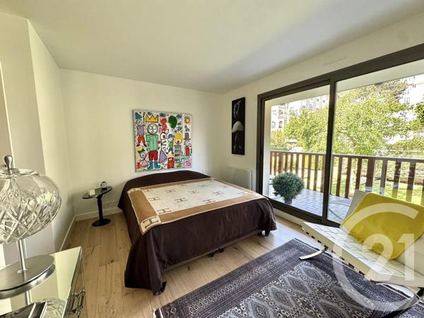 Appartement F3 à vendre  3 pièces - 60,01 m 2   DEAUVILLE  - 14