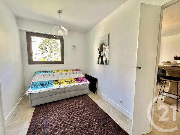 Appartement F3 à vendre  3 pièces - 60,01 m 2   DEAUVILLE  - 14