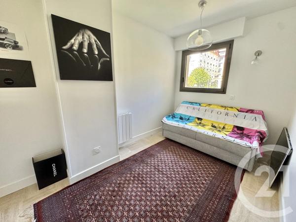 Appartement F3 à vendre  3 pièces - 60,01 m 2   DEAUVILLE  - 14