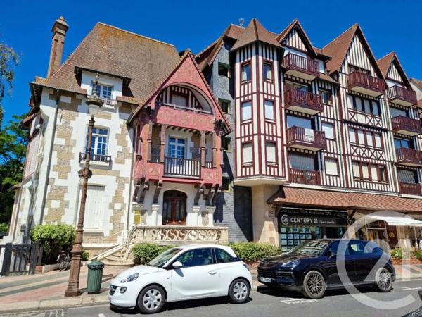 Appartement F3 à vendre  3 pièces - 60,01 m 2   DEAUVILLE  - 14