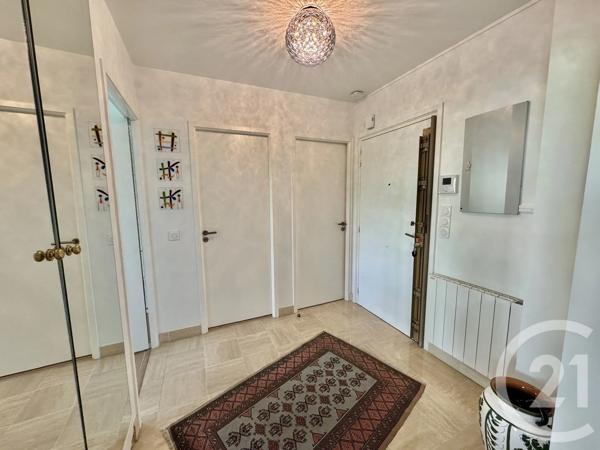 Appartement F3 à vendre  3 pièces - 60,01 m 2   DEAUVILLE  - 14