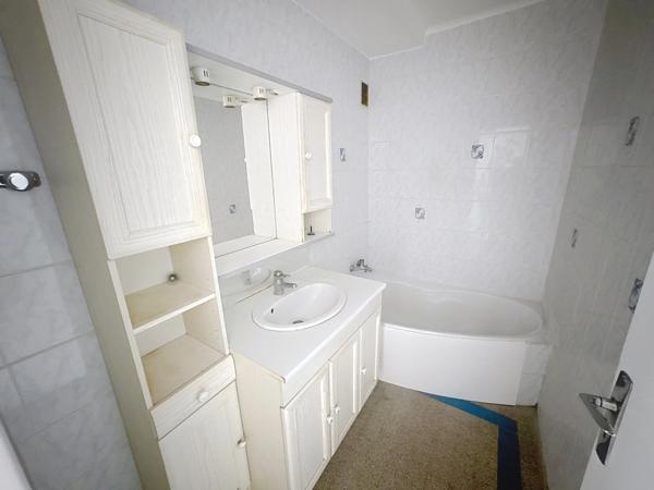 📍 Annemasse centre – T2 54 m² – Investissement locatif rentable avec cave