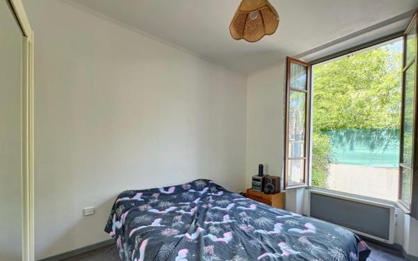 Appartement à vendre    2 pièces • 38 m2 Villeneuve-Saint-Georges