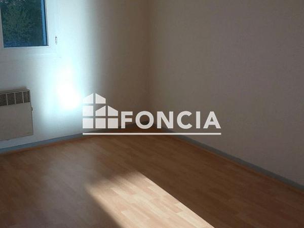 Location Appartement 2 pièces 55 m² - 30-32 RUE RONSARD Pau 64000