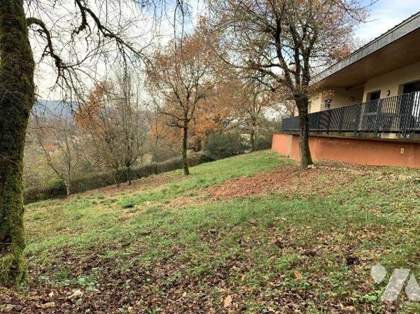A VENDRE : Maison contemporaine avec de beaux volumes de 2015, sur les hauteurs de SOUILLAC (Lo...