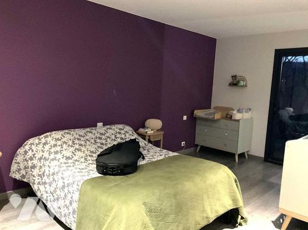 A VENDRE : Maison contemporaine avec de beaux volumes de 2015, sur les hauteurs de SOUILLAC (Lo...