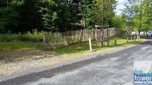 Terrain à construire 791 m2 à 11 mn de La Rochefoucauld