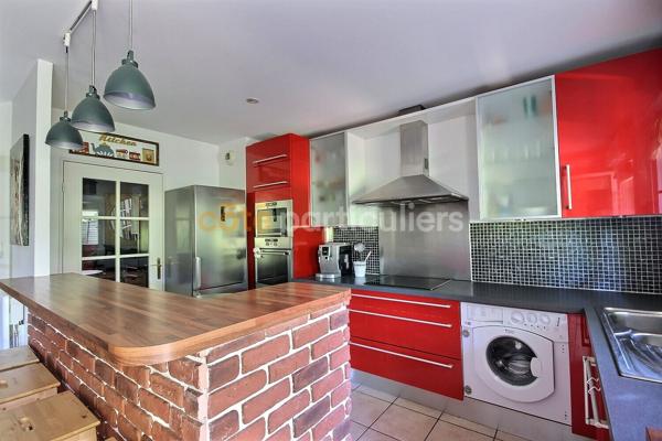 Vente
                Appartement99,2 m² - 5 Pièces -
                    CHATILLON (92320)