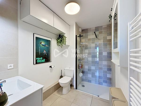 APPARTEMENT T2 DERNIER ETAGE - SAINT AUNES