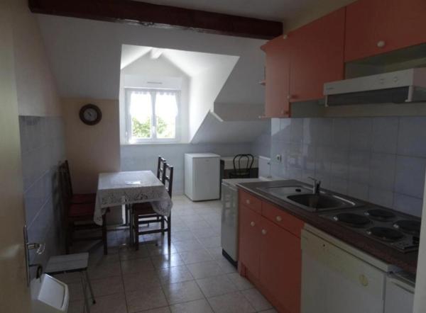 Dpt Vosges (88), à vendre BAINS LES BAINS immeuble 9 logements / Terrain de 2226 m² / Curistes