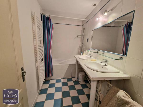 Maison à vendre 9 pièces 196m² Saumur (49400)