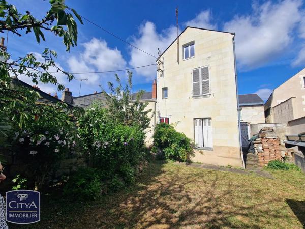 Maison à vendre 9 pièces 196m² Saumur (49400)