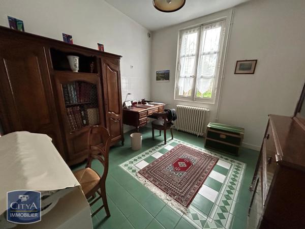 Maison à vendre 9 pièces 196m² Saumur (49400)