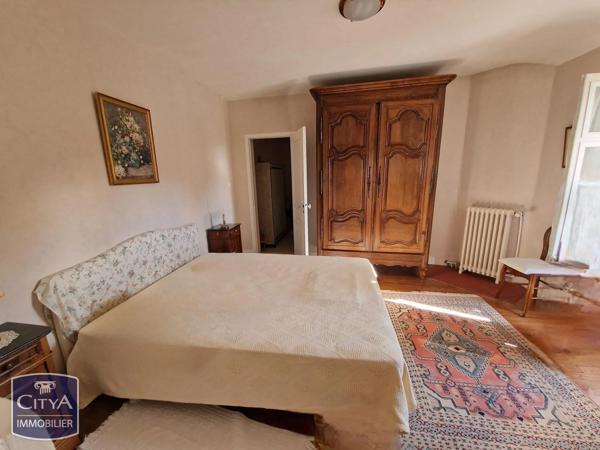 Maison à vendre 9 pièces 196m² Saumur (49400)