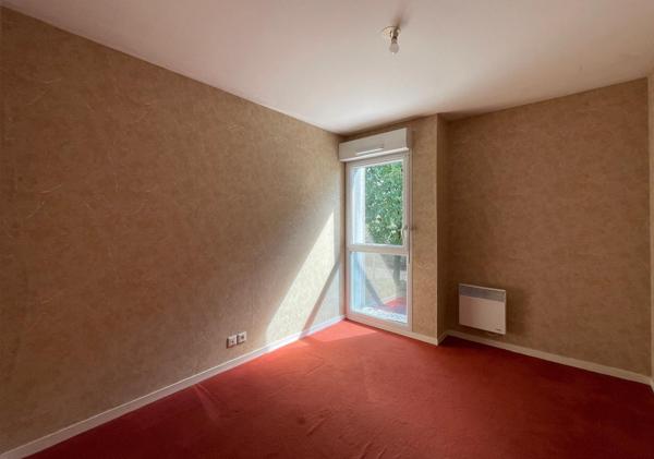 Appartement
         3 pièces
        - 64 m² 171 200 € *