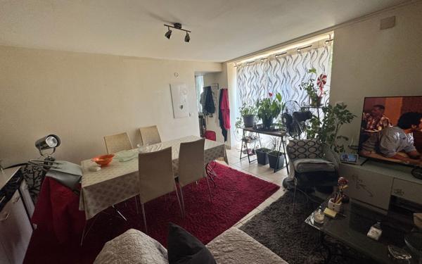 Immeuble à vendre    4 pièces •  Valensole