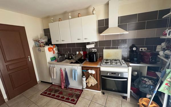 Immeuble à vendre    4 pièces •  Valensole