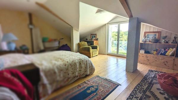 Demeure familiale avec piscine, terrasse et jardin arboré – Lot-et-Garonne