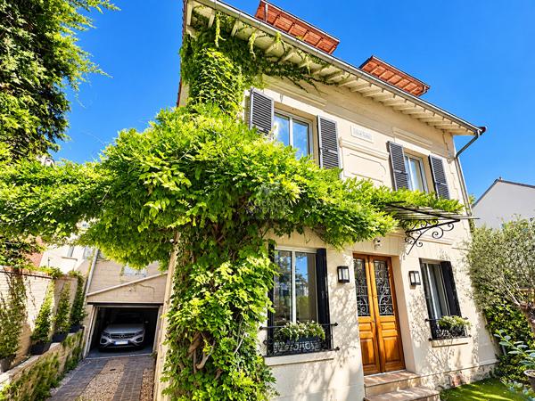 Maison Conflans Sainte Honorine 6 pièce(s) 125 m2 675 000 € **  - Référence  8308