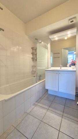 Appartement Grenoble 3 pièce(s) 66.8 m2