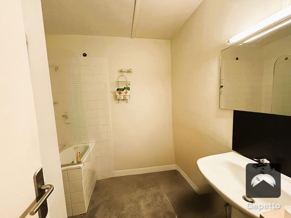 PRIX CANON: Zola T3 avec Balcon-Cave-Ascenseur-Parking-Parc Arboré,  
Nantes 44100