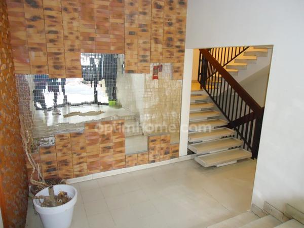 Sarcelles - Bd Henri Poincaré - Appartement 4 pièces / 3 chambres - 81 m2 - 165 000 € FAI