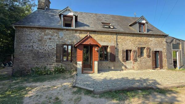 Maison autonome en électricité – 112 m² – Terrain de 7 260 m² – Sans vis-à-vis