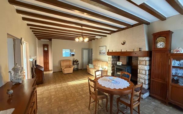 Maison à vendre    5 pièces • 150 m2 Saint-Sever