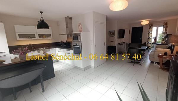 Maison récente et peu énergivore de 82 m2 à La Chapelle Saint Aubin