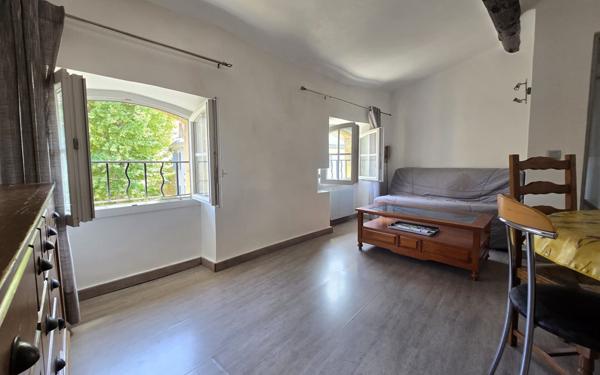 Appartement à louer    3 pièces • 46,97 m2 Grans