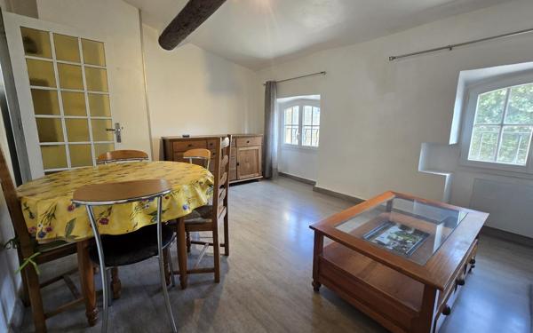 Appartement à louer    3 pièces • 46,97 m2 Grans